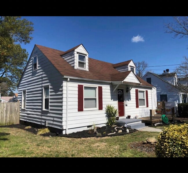 Primary Photo - 3912 Peterson St