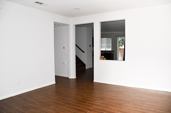 Building Photo - 3225 Donovan Ranch Rd