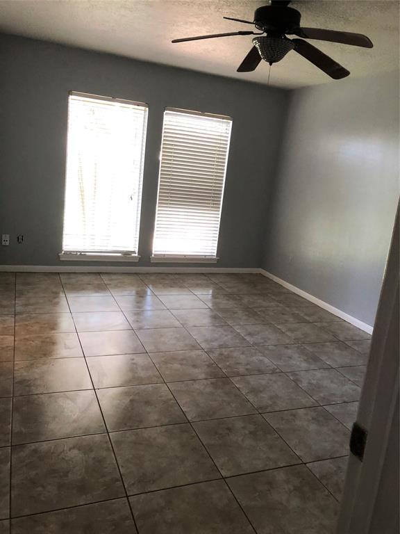 Building Photo - 12226 Briar Forest Dr