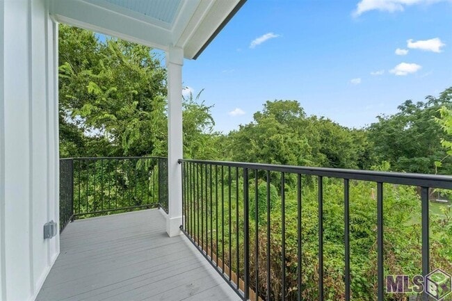 Building Photo - 1714 Tricou St