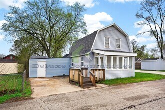 Building Photo - 3 Bedroom Single Family Home- Wyoming- Completely Remodeled!!!