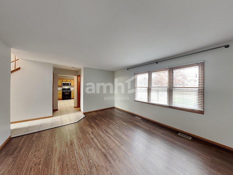 Building Photo - 1113 Geneva St