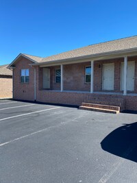 Building Photo - 203 Old Jacksboro Pike