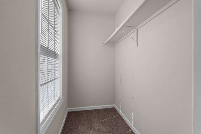 Building Photo - Charming 3-Bed 3.5-Bath Near Campbell University