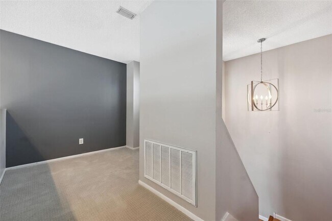 Building Photo - 428 W Klosterman Rd