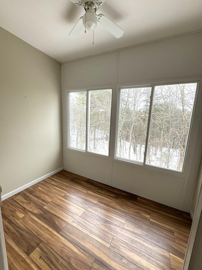 Building Photo - 65 Fordway Extension