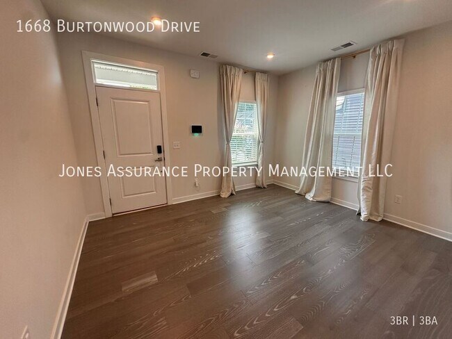 Building Photo - 1668 Burtonwood Dr