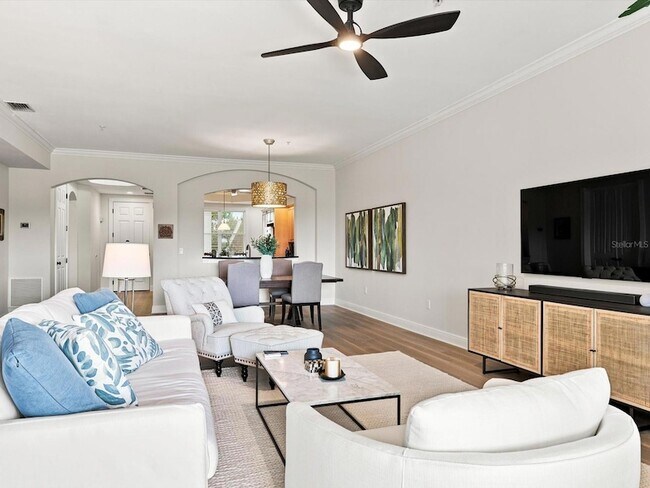 Building Photo - 5122 Manorwood Dr