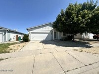 Building Photo - 7429 Tallgrass Dr