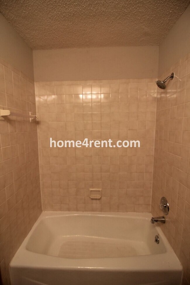 Building Photo - Bedrooms on the Main Level w/ Finished Wal...