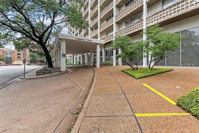 Building Photo - 1801 Lavaca St
