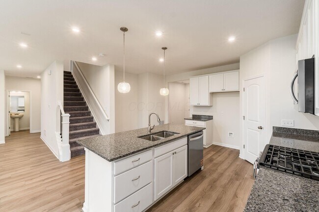Building Photo - 309 Dowler Dr