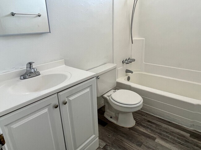 Building Photo - ZENIT324