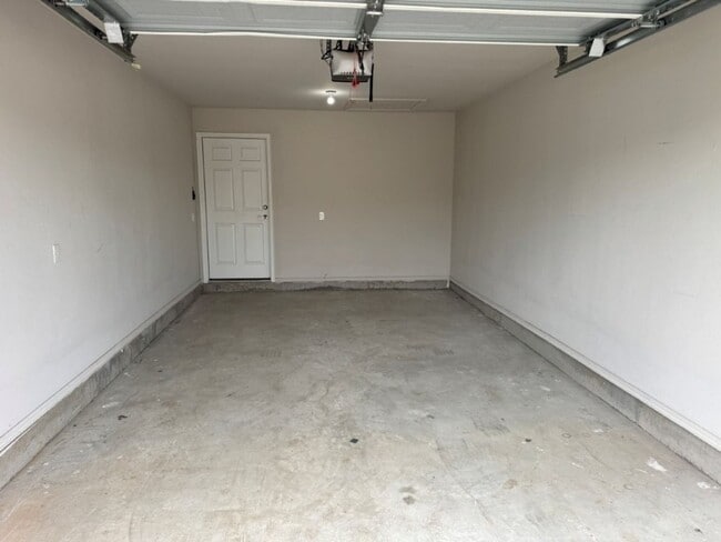 Building Photo - 55 and up community!  Flexible terms and easy application process, one small pet ok with addition...