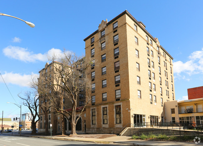 Primary Photo - Albert Pike Apartments