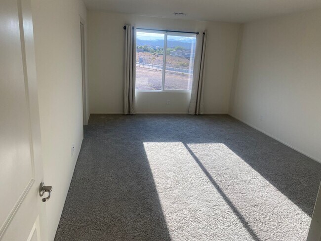 Building Photo - brand-new with two car garages, four bedro...