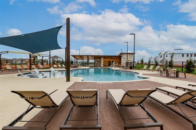 Building Photo - 18010 Cedar Waxwing Wy