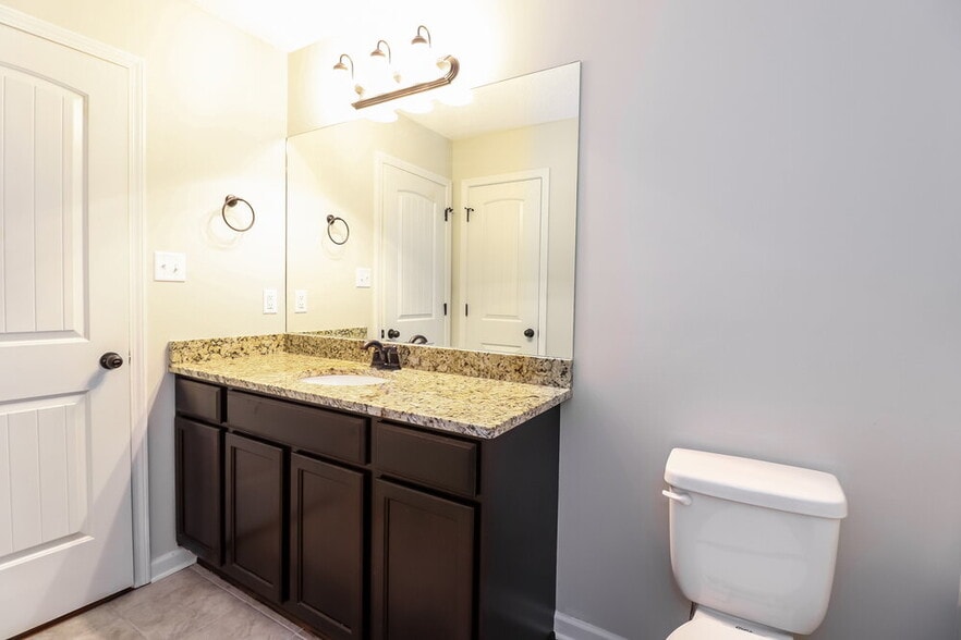 Building Photo - 1083 Carib Loop W