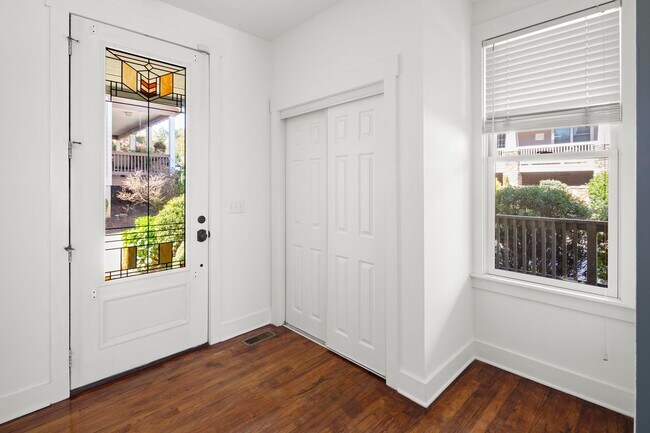 Building Photo - Modern Arts and Crafts Home