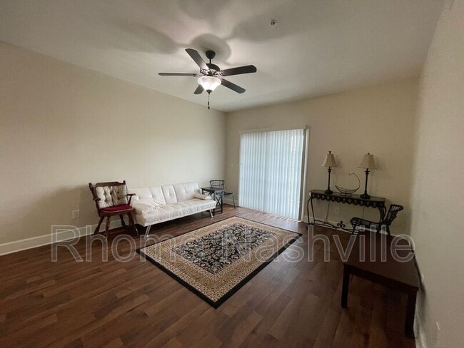 Building Photo - 8121 Lenox Creekside Dr