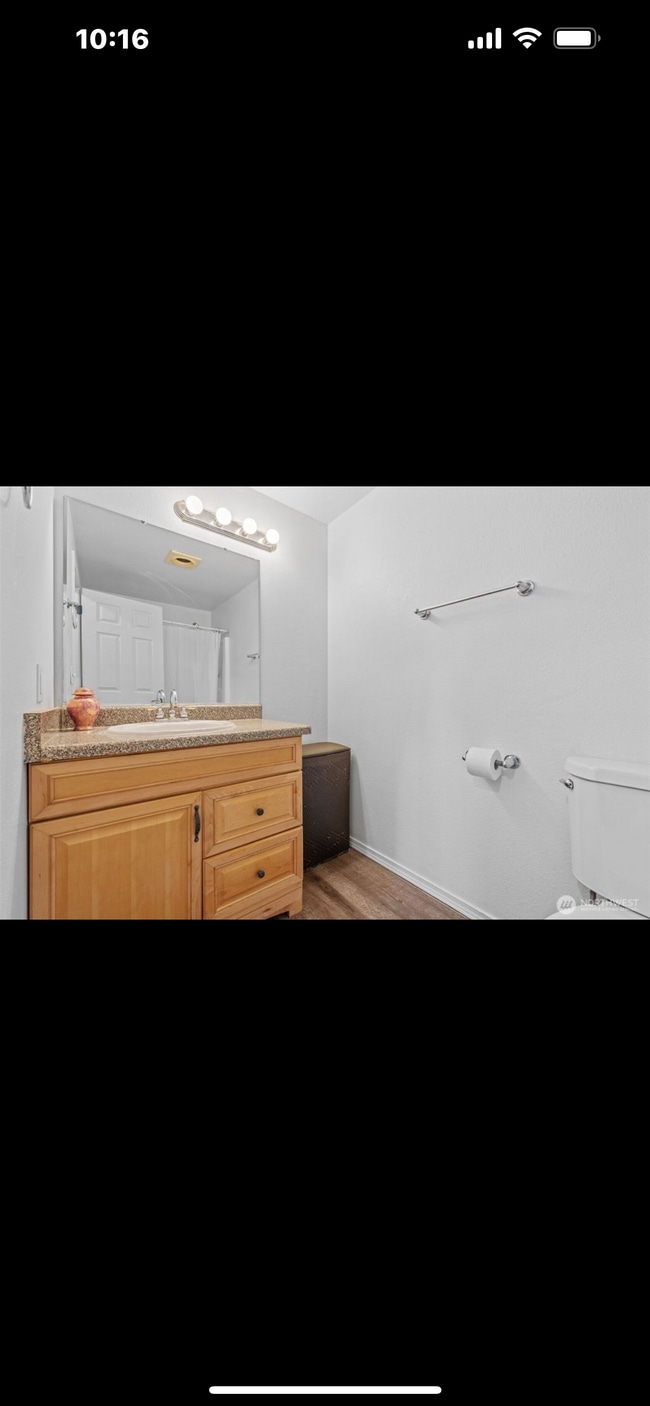 Building Photo - 1430 E 59th St