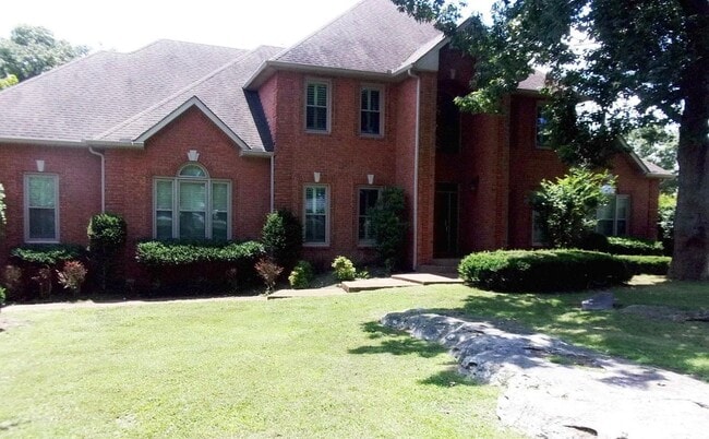 Primary Photo - 2180 Leeville Pike