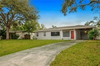 Building Photo - 10235 N Fleetwood Dr