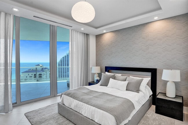 Building Photo - 701 N Fort Lauderdale Beach Blvd