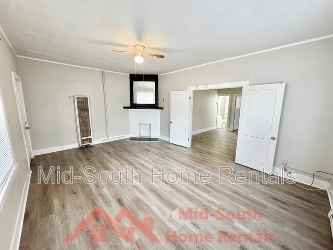 Building Photo - 3592 Vivia Ave