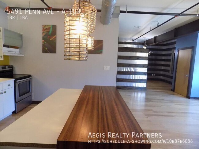Building Photo - EAST LIBERTY MUST SEE INSIDE!!! (1 BED 1 B...