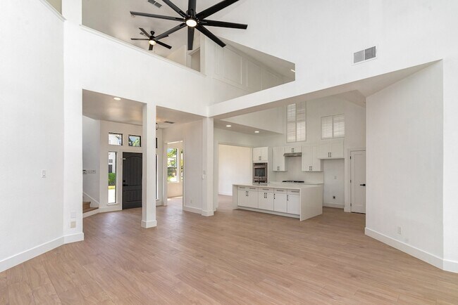 Building Photo - 5616 Ventana Trail