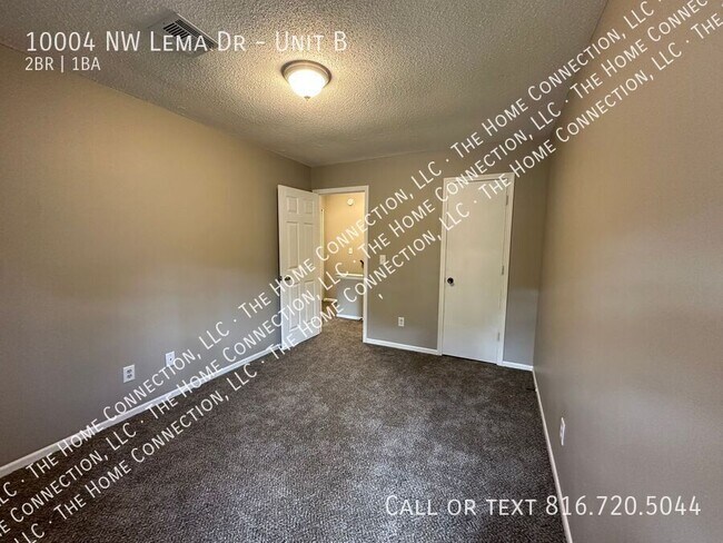 Building Photo - 10004 NW Lema Dr