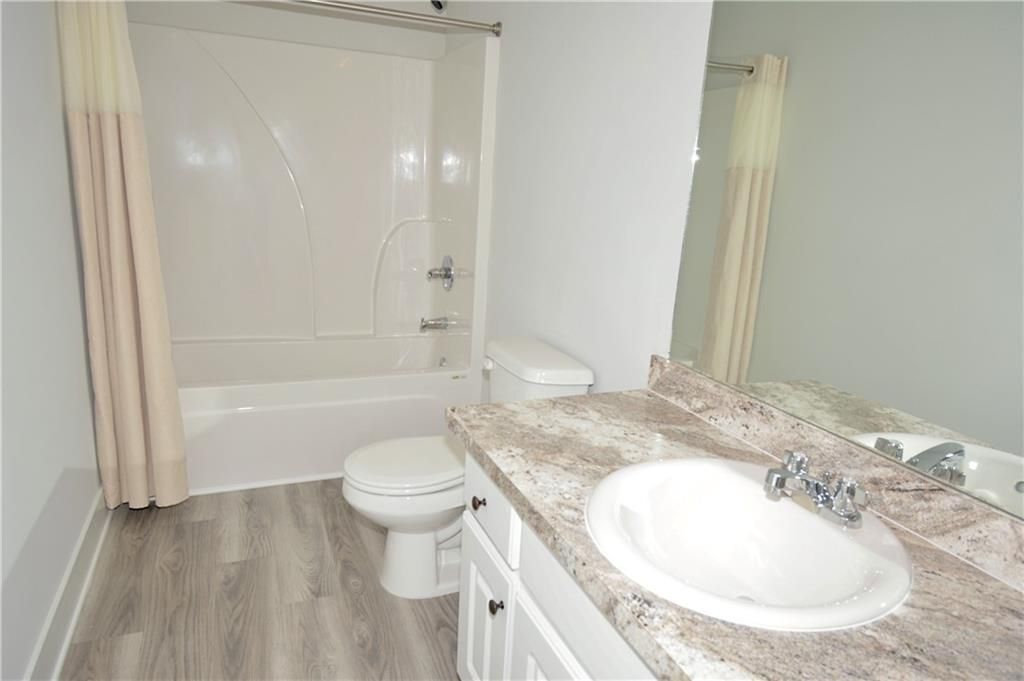 Building Photo - 45 Haddington Ct