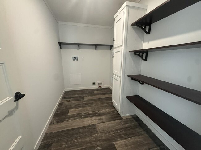 Building Photo - 161 Donatello Rd