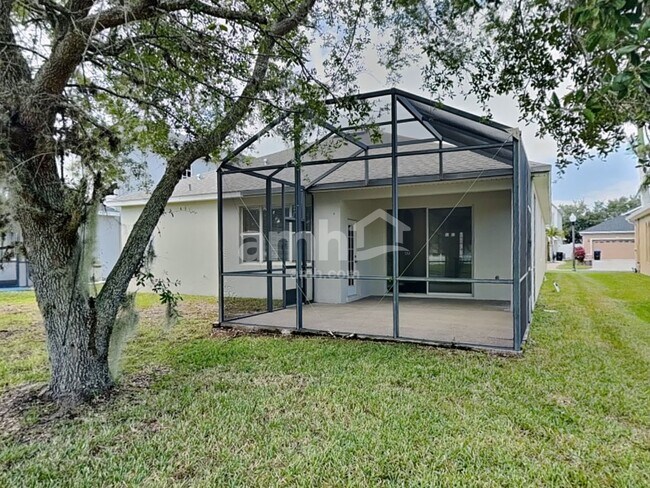 Building Photo - 1714 Cedar Lake Dr