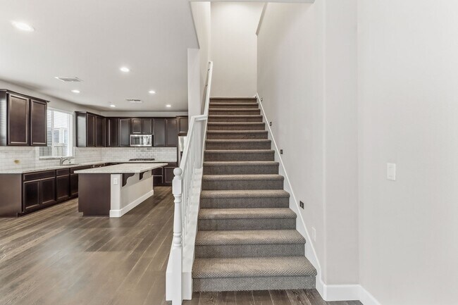 Building Photo - FIRST MONTH'S RENT FREE-Charming 3-Bedroom Home with Office in The Cannery – Davis, CA