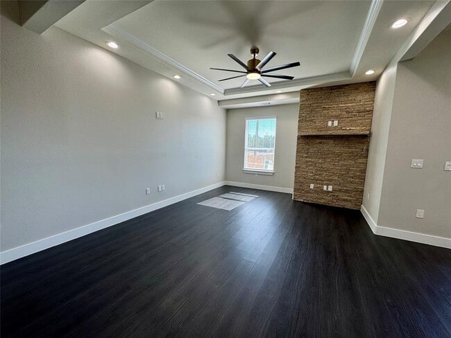 Building Photo - 162 Meadow View Blvd