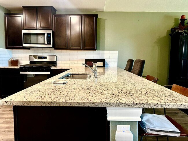 Building Photo - 13510 Whisper Bnd