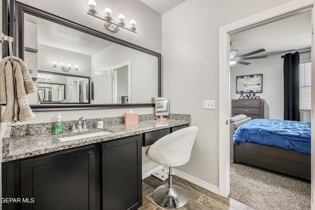 Building Photo - 1621 Sam Dominguez St