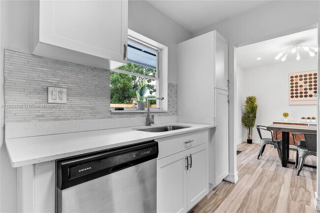 Building Photo - 7681 Sheridan St