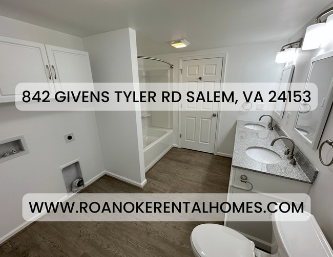 Building Photo - 842 Givens Tyler Rd