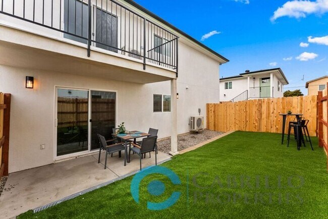 Building Photo - 3072 46th St