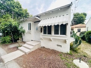 Building Photo - Sylvan Apartments