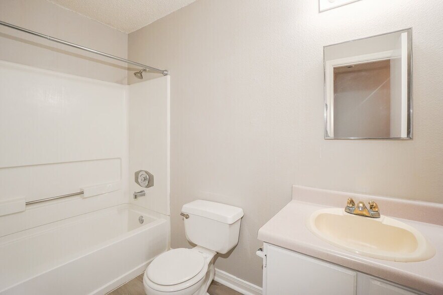 Building Photo - 8339 Morning Grove