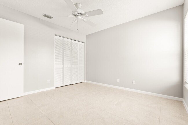 Building Photo - 1209 Pine Sage Cir