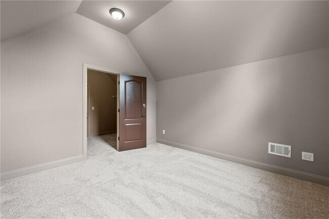Building Photo - 3574 Druid Walk