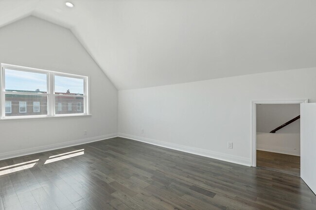 Building Photo - 208 Shippen St