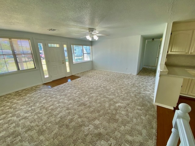 Building Photo - 210 Crestview St