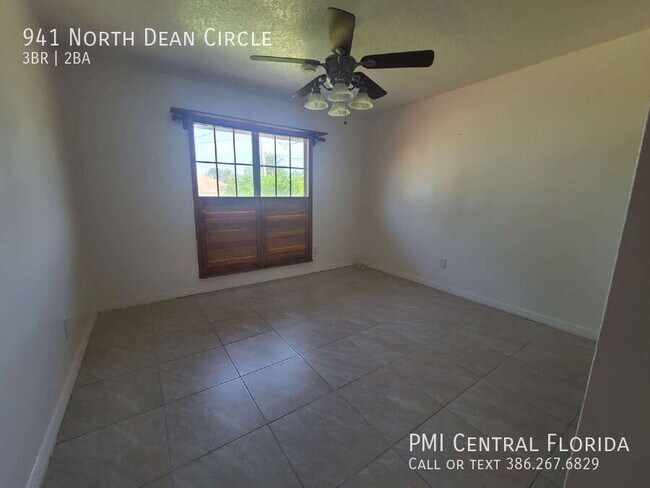 Building Photo - 941 N Dean Cir