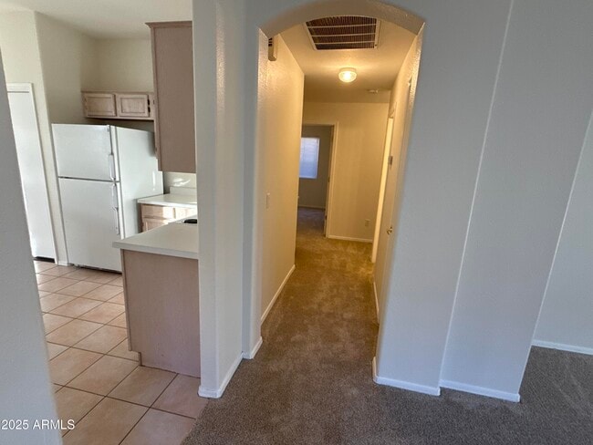 Building Photo - 61 N Del Pueblo Pl